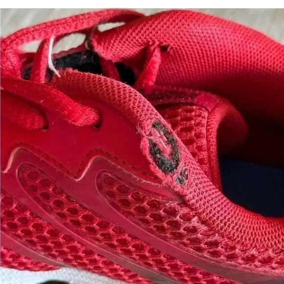 K-Swiss Youth Tubes 200 Shoe Lightweight Breathdable Red Athletic Sneakers SZ 5 - Picture 10 of 11